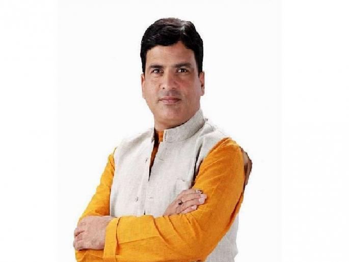 Ashish Jaiswal, who does not follow the alliance religion, how come Shindesena's candidacy in Ramtek? | युती धर्म न पाळणाऱ्या आशिष जयस्वालांना रामटेकमध्ये शिंदेसेनेची उमेदवारी कशी? Ashish Jaiswal, who does not follow the alliance religion, how come Shindesena's candidacy in Ramtek? | युती धर्म न पाळणाऱ्या आशिष जयस्वालांना रामटेकमध्ये शिंदेसेनेची उमेदवारी कशी?