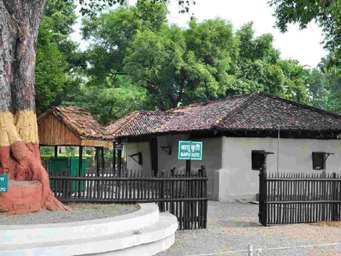 In the 'Sevagram' development plan, the native village is deprived of development | सेवाग्राम' विकास आराखड्यात मूळ गाव विकासापासून वंचितच In the 'Sevagram' development plan, the native village is deprived of development | सेवाग्राम' विकास आराखड्यात मूळ गाव विकासापासून वंचितच