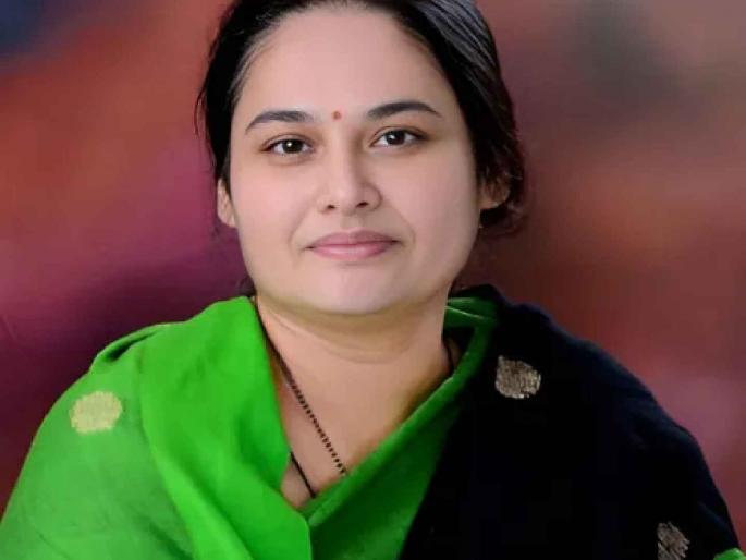 The strength and public support of the Auto Association with the support of Preeti Bund | प्रीती बंड यांच्या पाठीशी ऑटो संघटनेचे बळ, जाहीर पाठिंबाही The strength and public support of the Auto Association with the support of Preeti Bund | प्रीती बंड यांच्या पाठीशी ऑटो संघटनेचे बळ, जाहीर पाठिंबाही