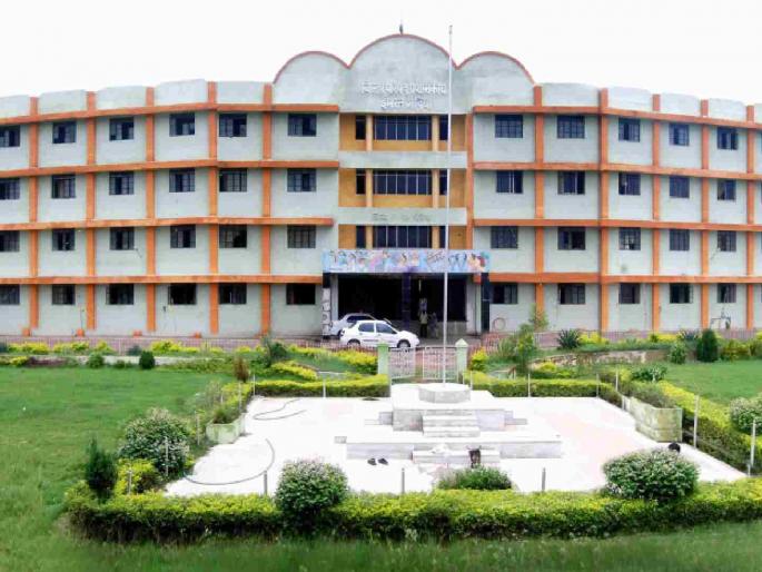 Misconduct in election duty, two employees suspended | निवडणूक कर्तव्यात केला कसूर, दोन कर्मचारी निलंबित Misconduct in election duty, two employees suspended | निवडणूक कर्तव्यात केला कसूर, दोन कर्मचारी निलंबित