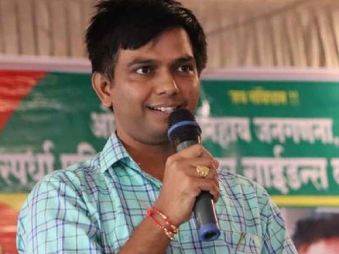 A case has been filed against Karale Guruji for violating the code of conduct | आचारसंहितेचा भंग केल्यामुळे कराळे गुरुजींविरुद्ध गुन्हा दाखल A case has been filed against Karale Guruji for violating the code of conduct | आचारसंहितेचा भंग केल्यामुळे कराळे गुरुजींविरुद्ध गुन्हा दाखल