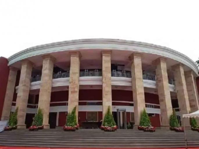 Legislature Secretariat functioning from today; The arrival of officers and employees has started | विधिमंडळ सचिवालयाचे कामकाज आजपासून; अधिकारी-कर्मचाऱ्यांचे आगमन सुरू