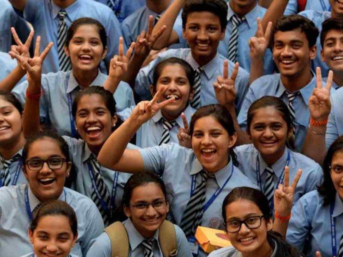 14 thousand students will appear for the 10th exam; Seven flying squads will remain on watch | १४ हजार विद्यार्थी देणार दहावी परीक्षा; सात भरारी पथकांचा राहणार 'वॉच' 14 thousand students will appear for the 10th exam; Seven flying squads will remain on watch | १४ हजार विद्यार्थी देणार दहावी परीक्षा; सात भरारी पथकांचा राहणार 'वॉच'