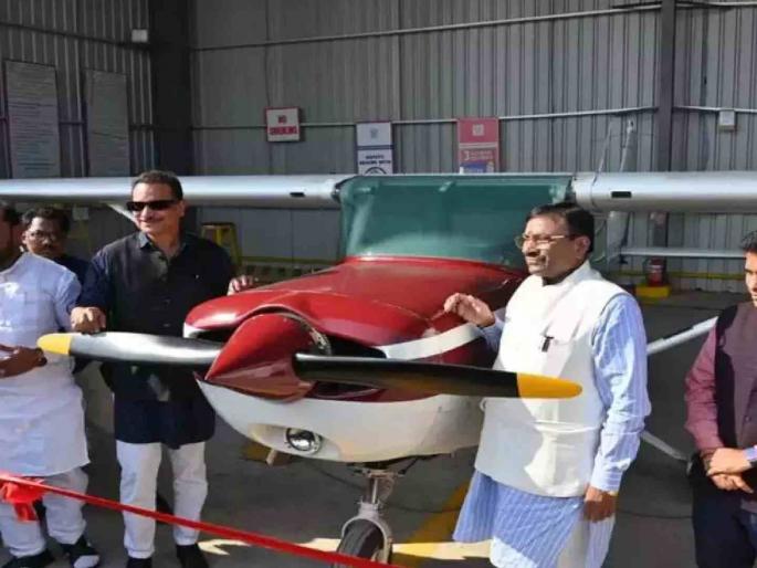 The neglected Morwa Airport in Chandrapur is finally on the air map! A golden opportunity for pilot training for young men and women | चंद्रपुरातील दुर्लक्षित मोरवा विमानतळ अखेर हवाई नकाशावर! युवक-युवतींना पायलट प्रशिक्षणाची सुवर्णसंधी The neglected Morwa Airport in Chandrapur is finally on the air map! A golden opportunity for pilot training for young men and women | चंद्रपुरातील दुर्लक्षित मोरवा विमानतळ अखेर हवाई नकाशावर! युवक-युवतींना पायलट प्रशिक्षणाची सुवर्णसंधी