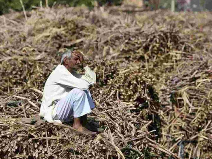 How the same flood affected farmers get the benefit again? Deprived flood-affected farmers angry | त्याच शेतकऱ्यांना पुन्हा पुराची मदत कशी? वंचित पूरग्रस्त शेतकरी संतापले How the same flood affected farmers get the benefit again? Deprived flood-affected farmers angry | त्याच शेतकऱ्यांना पुन्हा पुराची मदत कशी? वंचित पूरग्रस्त शेतकरी संतापले
