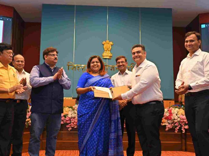 MoU of Rs 6,000 crore for Nagpur division | नागपूर विभागासाठी ६ हजार कोटीचे सामंजस्य करार MoU of Rs 6,000 crore for Nagpur division | नागपूर विभागासाठी ६ हजार कोटीचे सामंजस्य करार