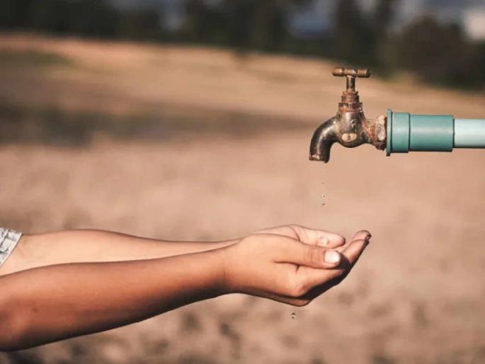 The contractor's mistake, the public get punishment; The issue of water supply has flared up! | चूक कंत्राटदाराची, शिक्षा जनतेला ; पाणीपुरवठ्याचा प्रश्न पेटला! The contractor's mistake, the public get punishment; The issue of water supply has flared up! | चूक कंत्राटदाराची, शिक्षा जनतेला ; पाणीपुरवठ्याचा प्रश्न पेटला!