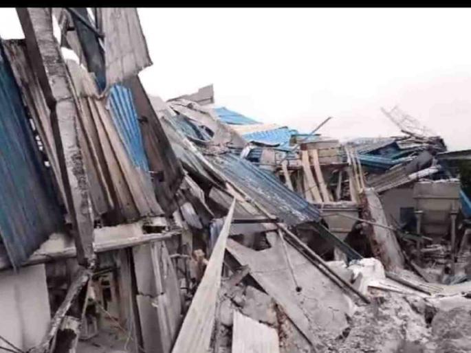 Female worker killed, seven injured as shed collapses at chemical company | केमिकल कंपनीत शेड कोसळून महिला कामगार ठार, सातजण जखमी