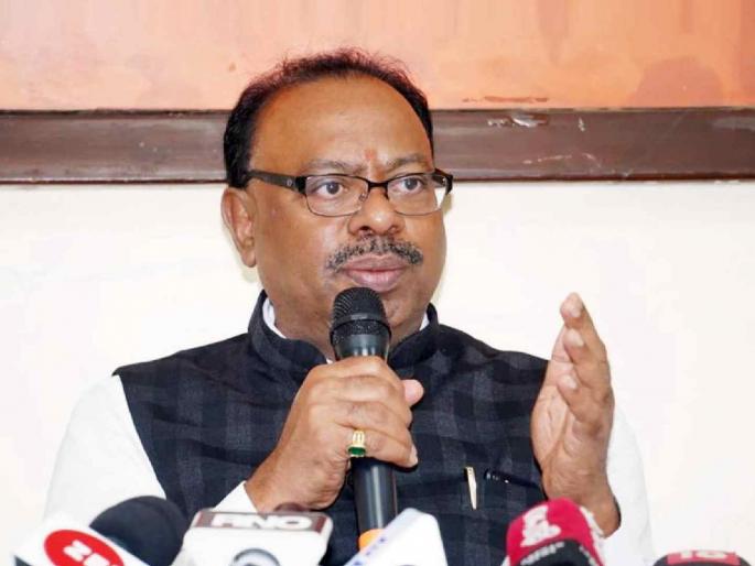Guardian Minister seeks report on 'that' Tehsildar transfer case | 'त्या' तहसीलदार बदलीप्रकरणी पालकमंत्र्यांनी मागितला अहवाल Guardian Minister seeks report on 'that' Tehsildar transfer case | 'त्या' तहसीलदार बदलीप्रकरणी पालकमंत्र्यांनी मागितला अहवाल
