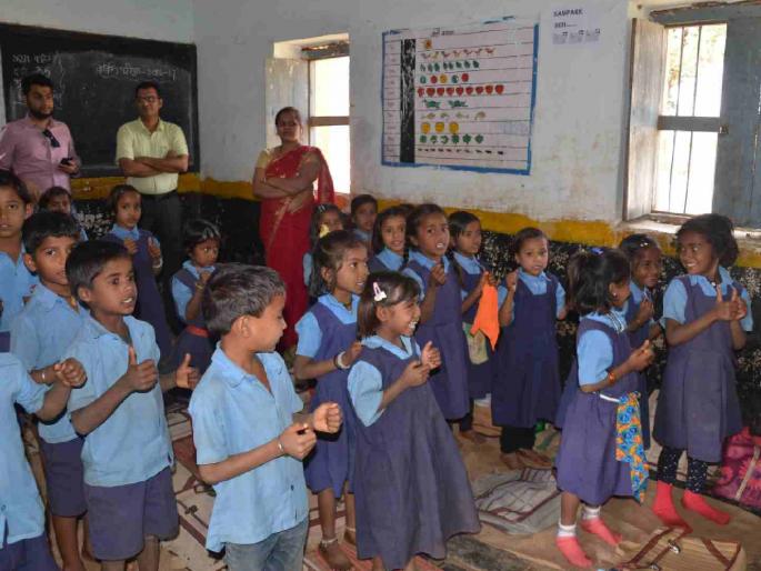 How will students be taught in ZP schools, 655 posts of teachers are vacant in Gondia | जि.प. शाळांमध्ये कसे घडणार विद्यार्थी, गोंदियात शिक्षकांची ६५५ पदे रिक्त How will students be taught in ZP schools, 655 posts of teachers are vacant in Gondia | जि.प. शाळांमध्ये कसे घडणार विद्यार्थी, गोंदियात शिक्षकांची ६५५ पदे रिक्त