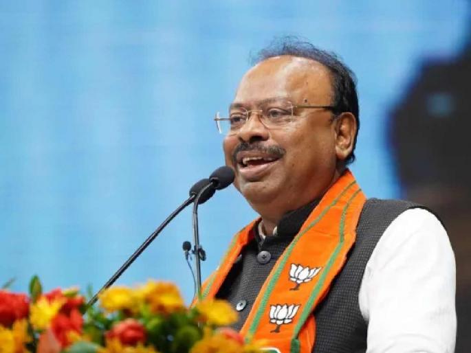 Where are the Congress leaders in Vidarbha? They don't even look at each other! Bawankule's criticism in the meeting in Bhandara | विदर्भात काँग्रेसचे नेते आहेत तरी कुठे? एकमेकांचे तोंडही पाहात नाहीत ! भंडाऱ्यातील सभेत बावनकुळे यांची टीका