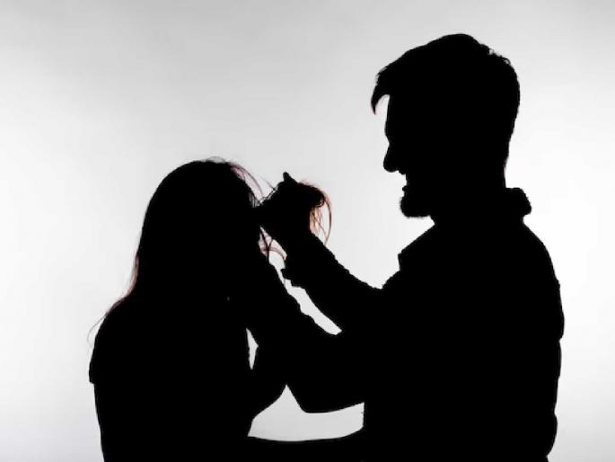 He took her by the hand and took her to the bushes, asking her name and village; Accused gets 3 years rigorous imprisonment in molestation case | तिचे नाव, गाव विचारत हात पकडून नेले झुडुपांत ; विनयभंग प्रकरणात आरोपीला ३ वर्षांचा सश्रम कारावास He took her by the hand and took her to the bushes, asking her name and village; Accused gets 3 years rigorous imprisonment in molestation case | तिचे नाव, गाव विचारत हात पकडून नेले झुडुपांत ; विनयभंग प्रकरणात आरोपीला ३ वर्षांचा सश्रम कारावास