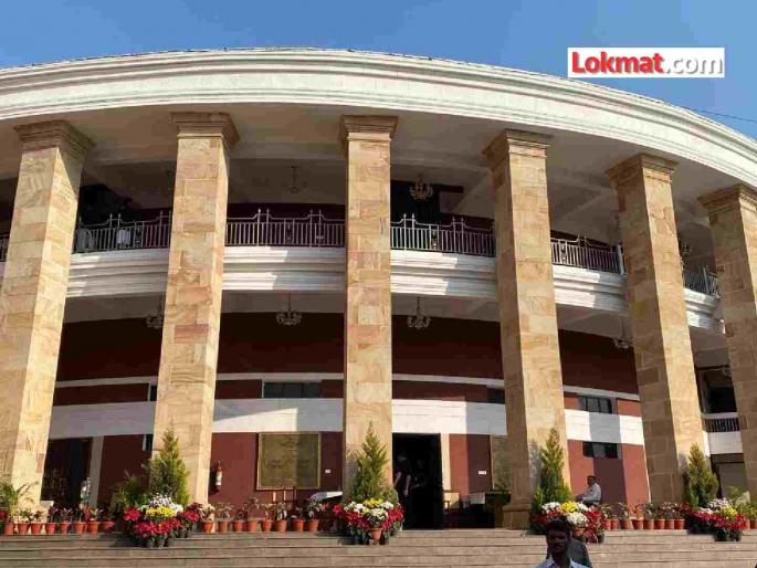 Legislative Assembly entry passes sold for Rs 1.500, sensational claim by MLA in council | विधीमंडळ प्रवेशाच्या पासेसची दीड हजारांत विक्री, परिषदेतील आमदाराचा खळबळजनक दावा Legislative Assembly entry passes sold for Rs 1.500, sensational claim by MLA in council | विधीमंडळ प्रवेशाच्या पासेसची दीड हजारांत विक्री, परिषदेतील आमदाराचा खळबळजनक दावा