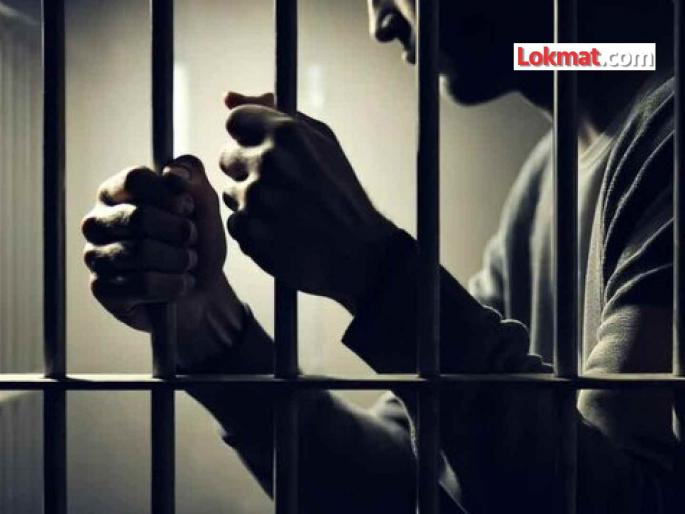 Life imprisonment for husband, father-in-law who watched as wife was burnt alive; Murder was committed on suspicion of character | विवाहितेस जाळून पाहत बसणाऱ्या पती, सासऱ्याची जन्मठेप कायम; चारित्र्याच्या संशयावर केला होता घात Life imprisonment for husband, father-in-law who watched as wife was burnt alive; Murder was committed on suspicion of character | विवाहितेस जाळून पाहत बसणाऱ्या पती, सासऱ्याची जन्मठेप कायम; चारित्र्याच्या संशयावर केला होता घात