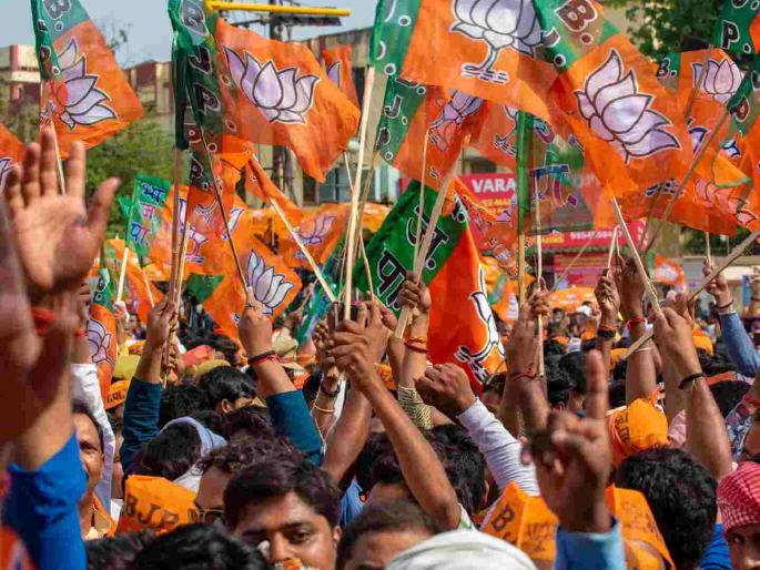 BJP instead of giving the responsibility of elections to people's representatives, entrusted the responsibility to Bhende, Gajbhiye, Potdar | भाजपने लोकप्रतिनिधींकडे निवडणुकांची जबाबदारी न देता भेंडे, गजभिये, पोतदार यांच्यावर सोपवली जबाबदारी BJP instead of giving the responsibility of elections to people's representatives, entrusted the responsibility to Bhende, Gajbhiye, Potdar | भाजपने लोकप्रतिनिधींकडे निवडणुकांची जबाबदारी न देता भेंडे, गजभिये, पोतदार यांच्यावर सोपवली जबाबदारी