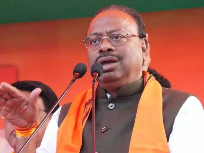 Revenue Minister criticizes the work of the Mining Department; Orders to carry out the work of common citizens transparently | खनिकर्म विभागाच्या कामावर महसूलमंत्र्यांचे ताशेरे ; सामान्य नागरिकांची कामे पारदर्शकपणे करण्याचे आदेश Revenue Minister criticizes the work of the Mining Department; Orders to carry out the work of common citizens transparently | खनिकर्म विभागाच्या कामावर महसूलमंत्र्यांचे ताशेरे ; सामान्य नागरिकांची कामे पारदर्शकपणे करण्याचे आदेश