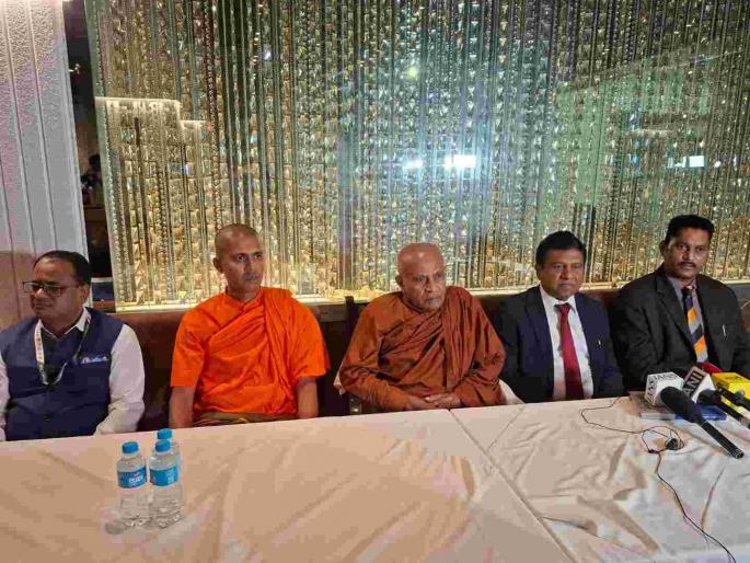'Sri Lanka is peaceful; but dissatisfaction remains among the people', says former Sri Lankan minister Dr. Vijayadasa Rajapaksa | 'श्रीलंका शांत; पण जनतेत असंतोष कायम' श्रीलंकेचे माजी मंत्री डॉ. विजयदासा राजापाक्षे यांचे विधान 'Sri Lanka is peaceful; but dissatisfaction remains among the people', says former Sri Lankan minister Dr. Vijayadasa Rajapaksa | 'श्रीलंका शांत; पण जनतेत असंतोष कायम' श्रीलंकेचे माजी मंत्री डॉ. विजयदासा राजापाक्षे यांचे विधान