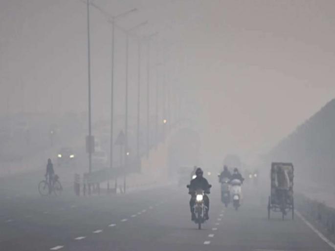 The temperature is at 9.4 degrees in Nagpur, the temperature in Vidarbha will increase due to cloudy weather, when will the cold weather subside? | नागपुरात पारा ९.४ अंशावर, ढगाळ वातावरणामुळे वाढेल विदर्भाचे तापमान, केव्हा कमी हाेईल गारठा? The temperature is at 9.4 degrees in Nagpur, the temperature in Vidarbha will increase due to cloudy weather, when will the cold weather subside? | नागपुरात पारा ९.४ अंशावर, ढगाळ वातावरणामुळे वाढेल विदर्भाचे तापमान, केव्हा कमी हाेईल गारठा?