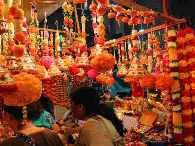 Lakhs turnover in the employment market has increased from Ganeshotsav! | गणेशोत्सवातून वाढला रोजगार बाजारात लाखोंची उलाढाल ! Lakhs turnover in the employment market has increased from Ganeshotsav! | गणेशोत्सवातून वाढला रोजगार बाजारात लाखोंची उलाढाल !