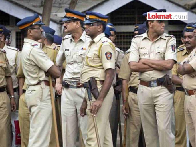To prevent irregularities in voting, 'Chappe Chappe Pe' police deployed in municipal limits | मतदानात गैरप्रकार रोखणार, महापालिका हद्दीत 'चप्पे चप्पे पे' पोलिस तैनात To prevent irregularities in voting, 'Chappe Chappe Pe' police deployed in municipal limits | मतदानात गैरप्रकार रोखणार, महापालिका हद्दीत 'चप्पे चप्पे पे' पोलिस तैनात