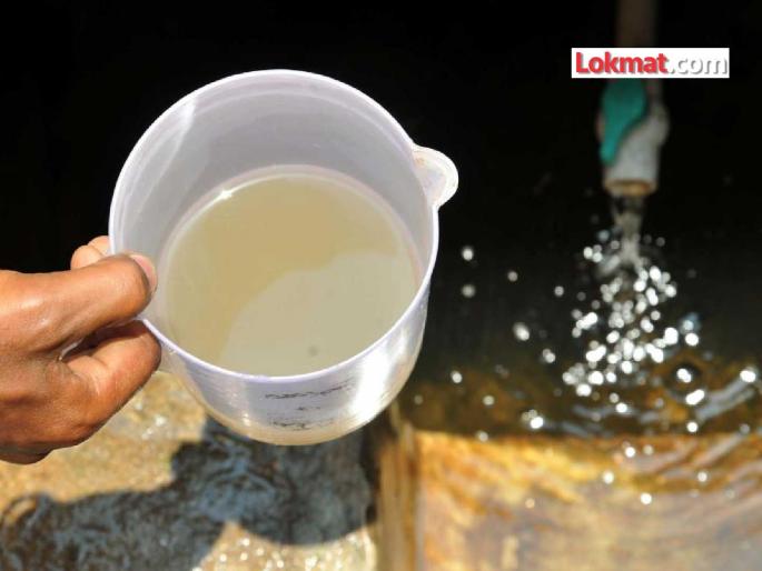 Contaminated water supply in 50 settlements in Nagpur, putting 4 lakh citizens at risk of diseases | नागपुरात ५० वस्त्यांत होतोय दूषित पाणीपुरवठा ४ लाख नागरिकांना आजारांचा धोका Contaminated water supply in 50 settlements in Nagpur, putting 4 lakh citizens at risk of diseases | नागपुरात ५० वस्त्यांत होतोय दूषित पाणीपुरवठा ४ लाख नागरिकांना आजारांचा धोका