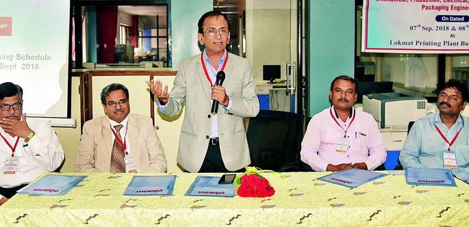 Age limit does not have to be learned: Deepak Kulkarni | शिकण्यासाठी वयाचे बंधन नाही : दीपक कुळकर्णी 