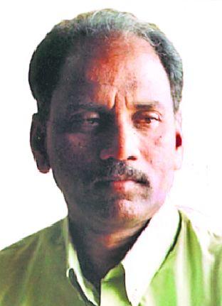 Vidarbha's four poets in the syllabus of Mumbai University | विदर्भाचे चार कवी मुंबई विद्यापीठाच्या अभ्यासक्रमात Vidarbha's four poets in the syllabus of Mumbai University | विदर्भाचे चार कवी मुंबई विद्यापीठाच्या अभ्यासक्रमात