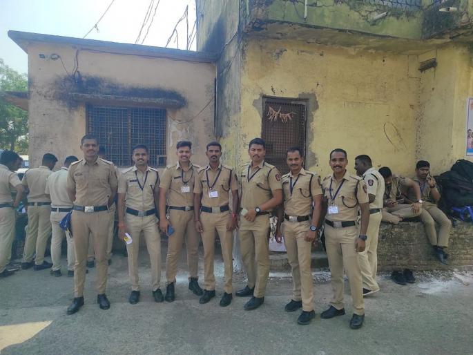 Washim: 'Khaki' ready, 3033 police officers-staff deployed for law and order during polling | Washim: मतदानादरम्यान कायदा-सुव्यवस्थेसाठी ‘खाकी’ सज्ज, ३०३३ पोलिस अधिकारी-कर्मचारी तैनात Washim: 'Khaki' ready, 3033 police officers-staff deployed for law and order during polling | Washim: मतदानादरम्यान कायदा-सुव्यवस्थेसाठी ‘खाकी’ सज्ज, ३०३३ पोलिस अधिकारी-कर्मचारी तैनात