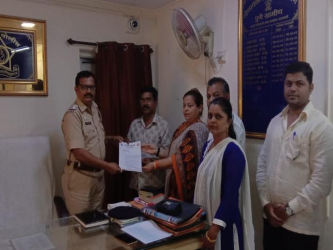 Do not stop the road going to Bhushi dam at three ' o'clock | भुशी धरणाकडे जाणारा रस्ता तीन वाजता बंद करु नका 