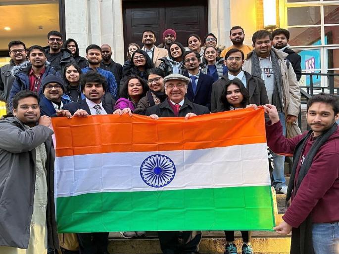 Indian Student Sushant Singh marks victory in union election victory at University of London | लंडनच्या विद्यापीठात भारतीय तरुणाचा डंका; विद्यार्थी संघ निवडणुकीत बाजी Indian Student Sushant Singh marks victory in union election victory at University of London | लंडनच्या विद्यापीठात भारतीय तरुणाचा डंका; विद्यार्थी संघ निवडणुकीत बाजी