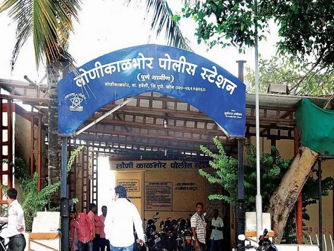 We just came from jail Crime against two brothers who demanded ransom for drinking alcohol | Pune: "आम्ही आत्ताच जेलमधून आलो आहे..."; दारू पिण्यासाठी खंडणी मागणाऱ्या दोघा भाईंवर गुन्हा We just came from jail Crime against two brothers who demanded ransom for drinking alcohol | Pune: "आम्ही आत्ताच जेलमधून आलो आहे..."; दारू पिण्यासाठी खंडणी मागणाऱ्या दोघा भाईंवर गुन्हा