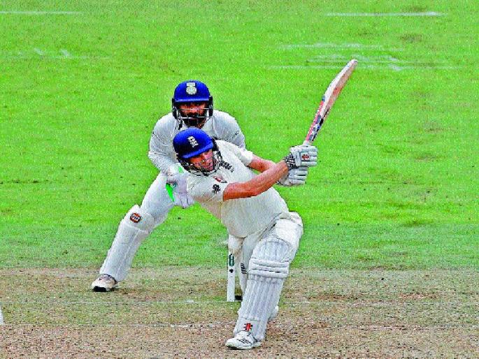 Chris Woakes's century, England strong grip on Lord's Test | ख्रिस व्होक्सचे शतक, इंग्लंडची कसोटीवर मजबूत पकड