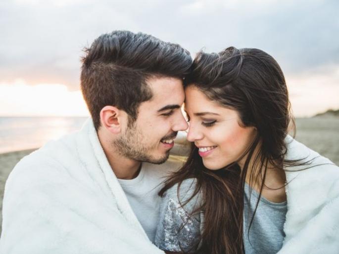 Falling in love makes you fat, says study | प्रेमात पडल्यावरही वाढतं वजन, रिसर्चमधून खुलासा! Falling in love makes you fat, says study | प्रेमात पडल्यावरही वाढतं वजन, रिसर्चमधून खुलासा!