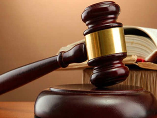 Ward boy jailed for five years for black marketing of medicines | रेमडेसिविरचा काळाबाजार करणाऱ्या वॉर्ड बॉयला पाच वर्षे सश्रम कारावास Ward boy jailed for five years for black marketing of medicines | रेमडेसिविरचा काळाबाजार करणाऱ्या वॉर्ड बॉयला पाच वर्षे सश्रम कारावास