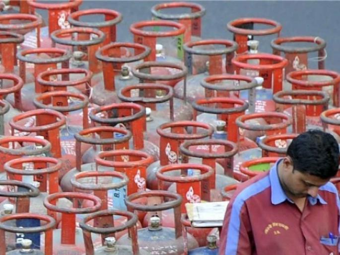 The last chance the government has to answer on discounted LPG | सवलतीच्या एलपीजीवर उत्तरासाठी शासनाला शेवटची संधी The last chance the government has to answer on discounted LPG | सवलतीच्या एलपीजीवर उत्तरासाठी शासनाला शेवटची संधी