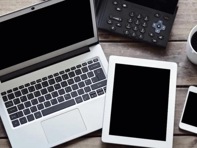 Work from home has led to a sharp rise in the price of electronic goods | इलेक्ट्रॉनिक वस्तूंच्या दरात वर्क फ्रॉम होममुळे भरमसाट वाढ Work from home has led to a sharp rise in the price of electronic goods | इलेक्ट्रॉनिक वस्तूंच्या दरात वर्क फ्रॉम होममुळे भरमसाट वाढ