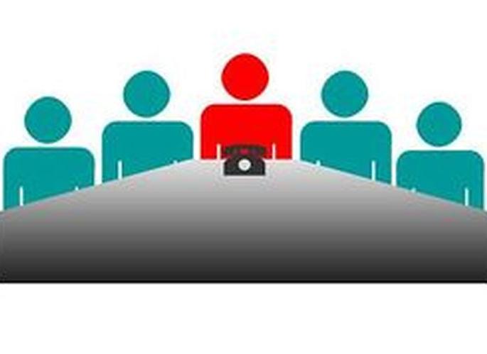 Lucidity in election work; Offenses against 71 teachers | निवडणुकीच्या कामात हलगर्जी; ७१ शिक्षकांविरोधात गुन्हे