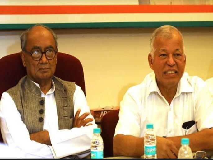 Luizinho Faleiro attack on Digvijay Singh for chief minister's claim? | मुख्यमंत्र्याच्या दावेदारीसाठीच फालेरोंची दिग्विजय सिंगावर तोफ? Luizinho Faleiro attack on Digvijay Singh for chief minister's claim? | मुख्यमंत्र्याच्या दावेदारीसाठीच फालेरोंची दिग्विजय सिंगावर तोफ?