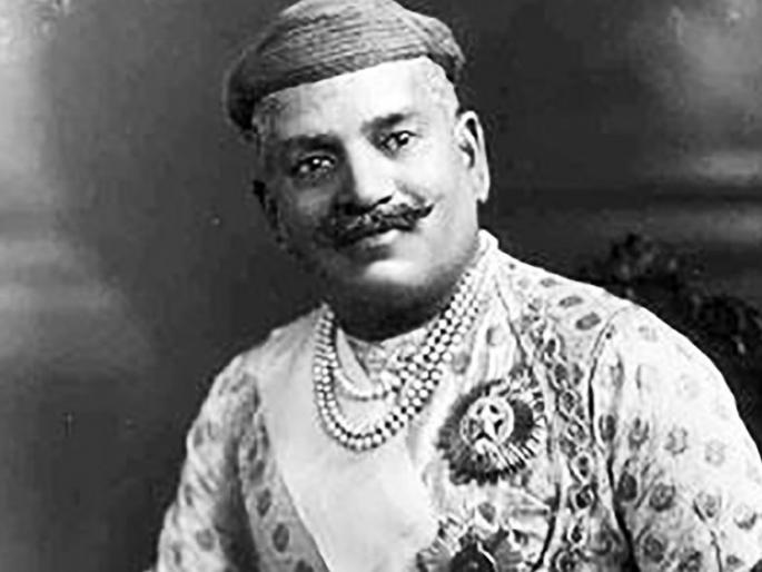 Viewpoint- Maharaja Sayajirao Gaikwad: A wide-ranging donor | दृष्टिकोन- महाराजा सयाजीराव गायकवाड : एक चौमुखी दातृत्व Viewpoint- Maharaja Sayajirao Gaikwad: A wide-ranging donor | दृष्टिकोन- महाराजा सयाजीराव गायकवाड : एक चौमुखी दातृत्व