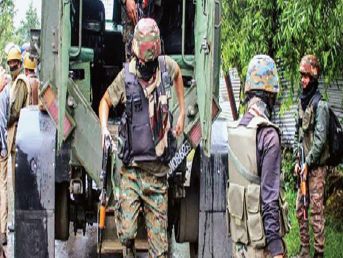 Kashmir police provoke conspiracy to attack Republic Day; Five terrorists arrested | प्रजासत्ताकदिनी हल्ला करण्याचा कट काश्मीर पोलिसांनी उधळला; पाच दहशतवाद्यांना अटक Kashmir police provoke conspiracy to attack Republic Day; Five terrorists arrested | प्रजासत्ताकदिनी हल्ला करण्याचा कट काश्मीर पोलिसांनी उधळला; पाच दहशतवाद्यांना अटक