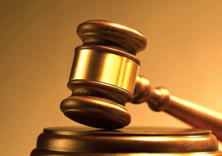 Article We need to avoid conflicts between judges! | न्यायमूर्तींमधील विसंवाद टाळणे गरजेचे! Article We need to avoid conflicts between judges! | न्यायमूर्तींमधील विसंवाद टाळणे गरजेचे!