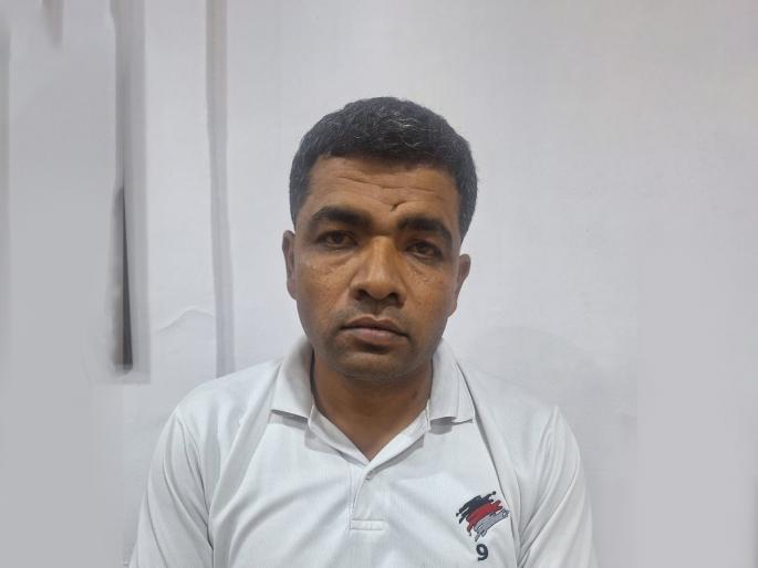 Southern Command Liaison Unit nabs fake army recruiter 6 lakhs for one candidate | सदर्न कमांडच्या लायझन युनिटने बनावट आर्मी भरती करणारा पकडला; एका उमेदवारासाठी ६ लाख Southern Command Liaison Unit nabs fake army recruiter 6 lakhs for one candidate | सदर्न कमांडच्या लायझन युनिटने बनावट आर्मी भरती करणारा पकडला; एका उमेदवारासाठी ६ लाख