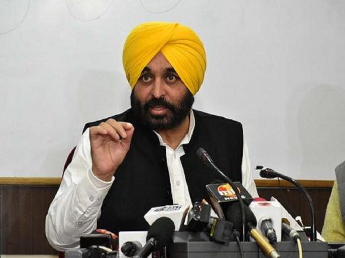 Bhagwant Mann: "Strict action will be taken against those who show gun and gangster culture in songs," warned Bhagwant Mann | Bhagwant Mann "गन आणि गँगस्टर कल्चर दाखवल्यावर कडक कारवाई होणार", भगवंत मान यांचा गायकांना इशारा