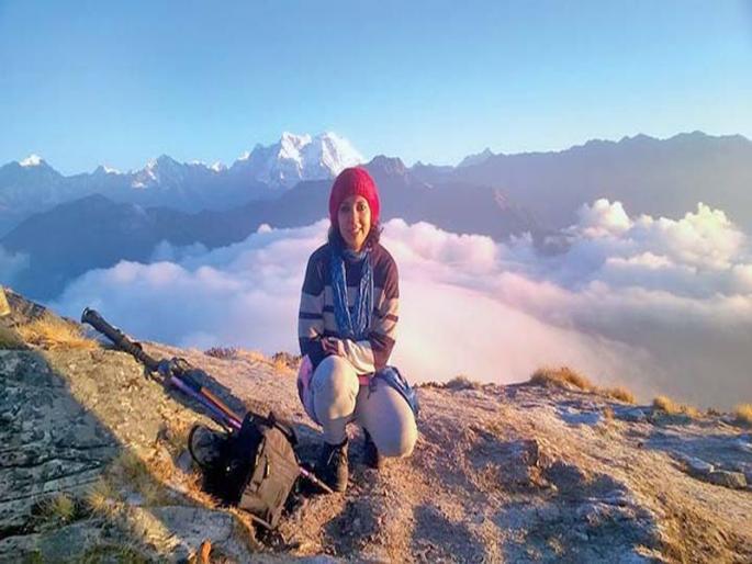 when I Roam alone... | मी एकटी भटकते, तेव्हा...