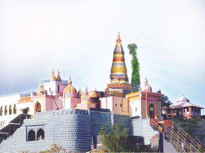 The resolution of the reduction of four trustees: | चार विश्वस्तांना कमी करण्याचा ठराव : कानिफनाथ विश्वस्त मंडळातील वाद कायम The resolution of the reduction of four trustees: | चार विश्वस्तांना कमी करण्याचा ठराव : कानिफनाथ विश्वस्त मंडळातील वाद कायम