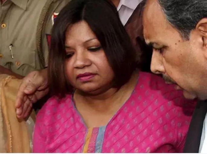 Madhuri Gupta only Woman officer Caught in Honeytrap of Pakistan | पाकिस्तानी 'हनी ट्रॅप'मध्ये सापडून देशाशी गद्दारी करणारी एकमेव महिला माधुरी गुप्ता Madhuri Gupta only Woman officer Caught in Honeytrap of Pakistan | पाकिस्तानी 'हनी ट्रॅप'मध्ये सापडून देशाशी गद्दारी करणारी एकमेव महिला माधुरी गुप्ता