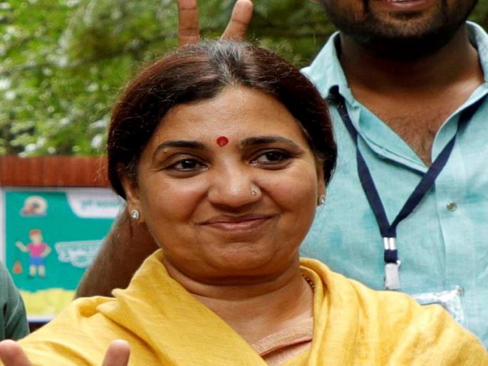 BJP letter to all parties An unopposed election to Kasya will be a tribute to Mukta Tilak | "कसब्याची निवडणूक बिनविरोध करणे हीच मुक्ता टिळकांना श्रद्धांजली ठरेल", भाजपचे सर्वपक्षियांना पत्र BJP letter to all parties An unopposed election to Kasya will be a tribute to Mukta Tilak | "कसब्याची निवडणूक बिनविरोध करणे हीच मुक्ता टिळकांना श्रद्धांजली ठरेल", भाजपचे सर्वपक्षियांना पत्र