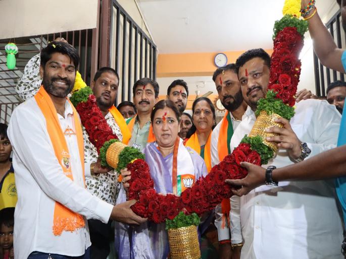 Parvati vidhan sabha assembly election result 2024 BJP Madhuri Misal won by more than 50 thousand votes | Parvati vidhan sabha assembly election result 2024 : भाजपच्या माधुरी मिसाळ यांचा ५० हजाराहून अधिक मतांनी दणदणीत विजय Parvati vidhan sabha assembly election result 2024 BJP Madhuri Misal won by more than 50 thousand votes | Parvati vidhan sabha assembly election result 2024 : भाजपच्या माधुरी मिसाळ यांचा ५० हजाराहून अधिक मतांनी दणदणीत विजय