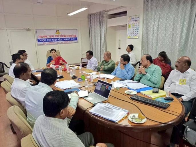 Take concrete steps to reduce bus accidents; Minister of State Madhuri Misal directs | बसचे अपघात कमी करण्यासंदर्भात ठोस पावले उचला; राज्यमंत्री माधुरी मिसाळ यांचे निर्देश Take concrete steps to reduce bus accidents; Minister of State Madhuri Misal directs | बसचे अपघात कमी करण्यासंदर्भात ठोस पावले उचला; राज्यमंत्री माधुरी मिसाळ यांचे निर्देश