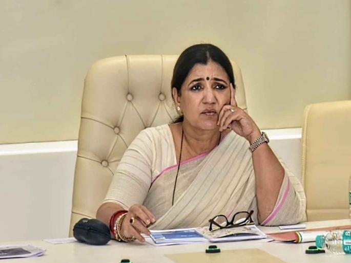 Dismiss the market committee and appoint an administrator; Minister of State Madhuri Misal demands | बाजार समिती बरखास्त करून प्रशासक नेमा; राज्यमंत्री माधुरी मिसाळ यांची मागणी Dismiss the market committee and appoint an administrator; Minister of State Madhuri Misal demands | बाजार समिती बरखास्त करून प्रशासक नेमा; राज्यमंत्री माधुरी मिसाळ यांची मागणी